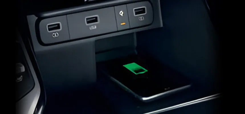 Wireless smartphone charger_